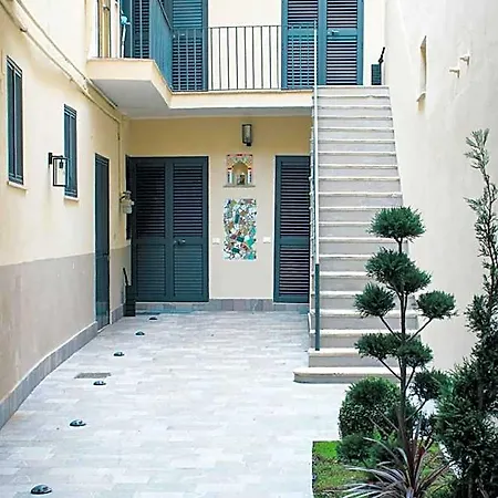 Sorelle Costa - Apt. 1 Hotel Caserte